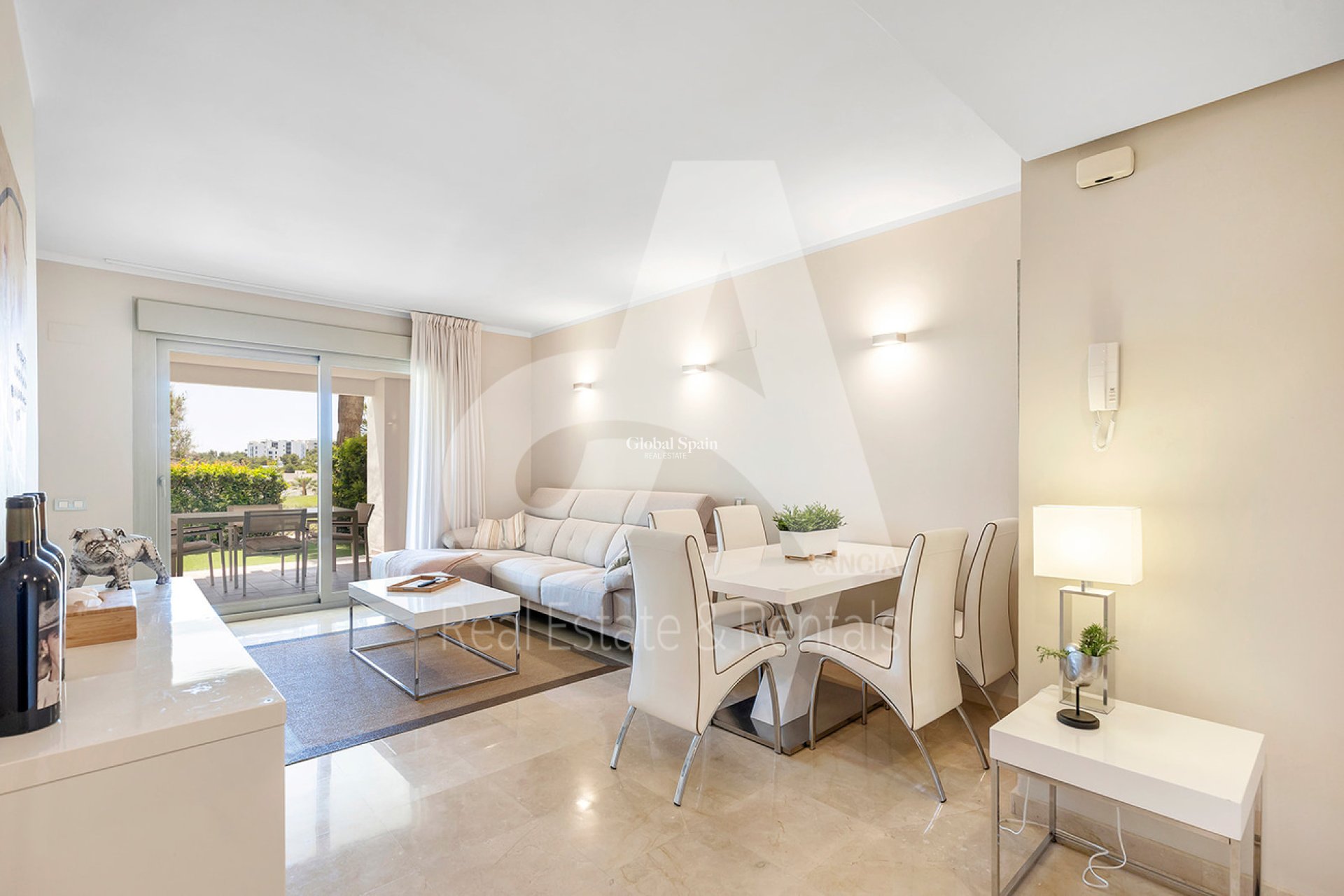 Wiederverkauf - WOHNUNG -
ORIHUELA - Las Colinas
