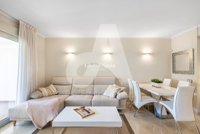 Wiederverkauf - WOHNUNG -
ORIHUELA - Las Colinas