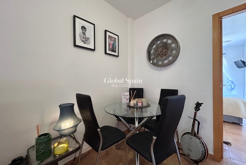 Wiederverkauf - WOHNUNG -
ORIHUELA - Torremendo