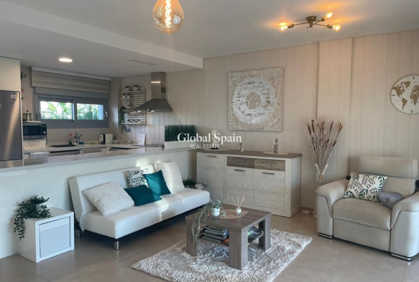 Wiederverkauf - WOHNUNG -
ORIHUELA - Vistabella Golf