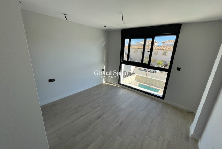 Wiederverkauf - WOHNUNG -
PILAR DE LA HORADADA - Costa Blanca