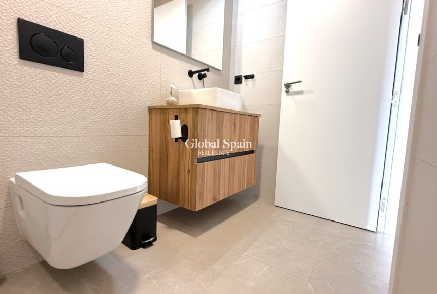 Wiederverkauf - WOHNUNG -
PILAR DE LA HORADADA - Costa Blanca