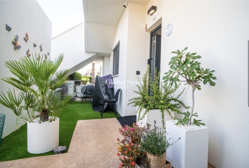 Wiederverkauf - WOHNUNG -
PILAR DE LA HORADADA - Costa Blanca