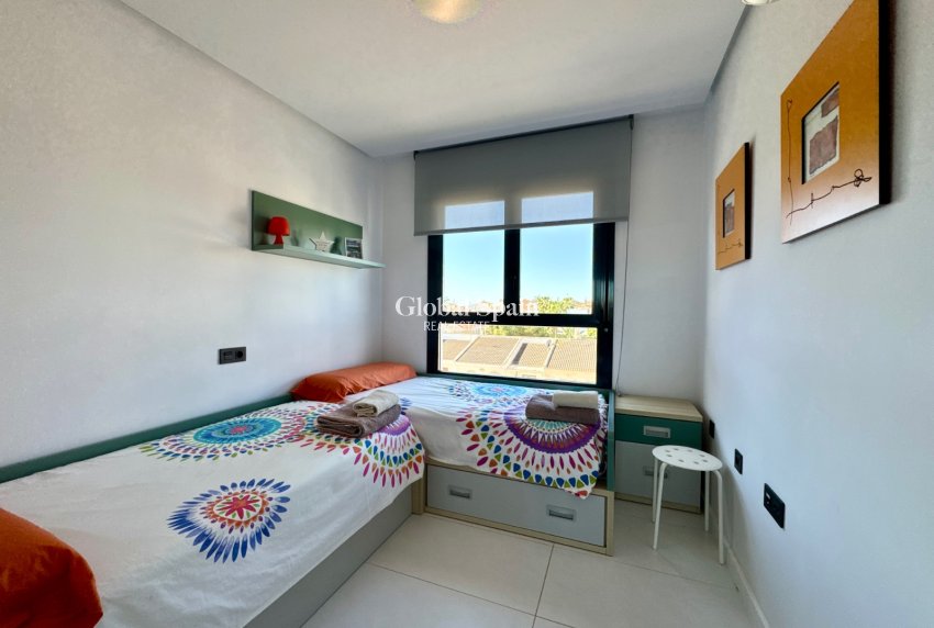 Wiederverkauf - WOHNUNG -
PILAR DE LA HORADADA - Costa Blanca