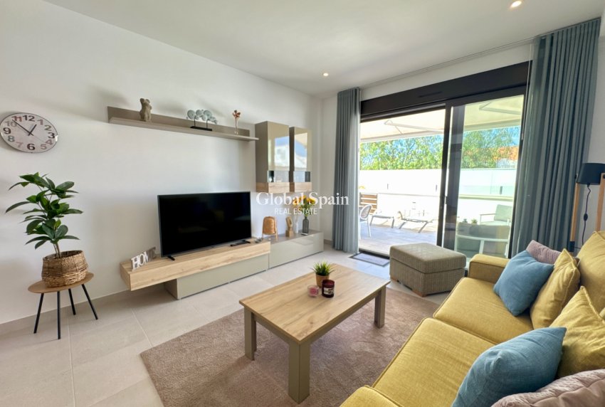 Wiederverkauf - WOHNUNG -
PILAR DE LA HORADADA - Costa Blanca