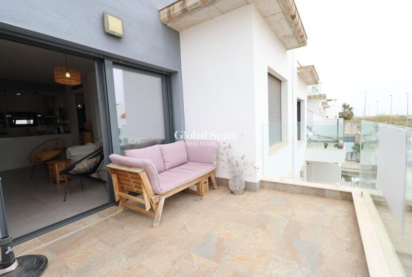 Wiederverkauf - WOHNUNG -
PILAR DE LA HORADADA - Costa Blanca