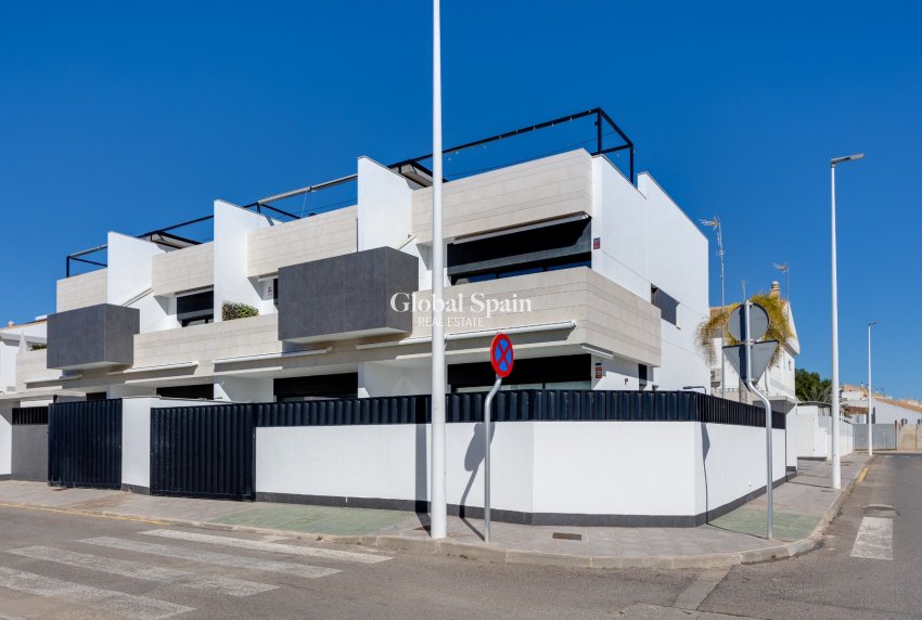 Wiederverkauf - WOHNUNG -
PILAR DE LA HORADADA - Costa Blanca