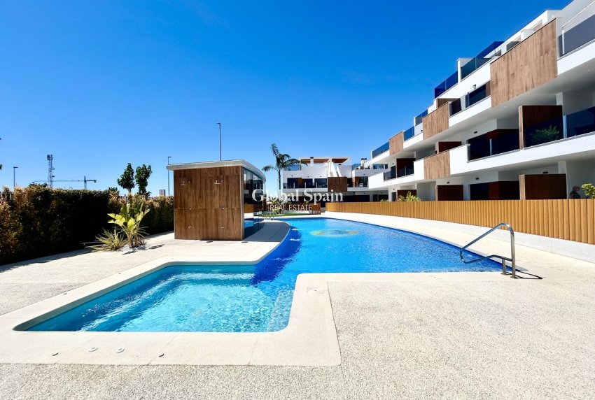 Wiederverkauf - WOHNUNG -
PILAR DE LA HORADADA - Costa Blanca