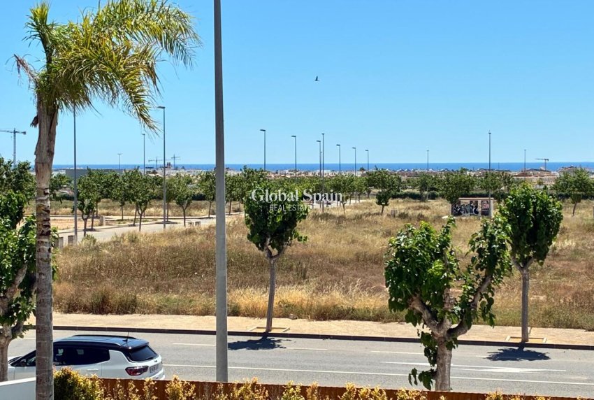 Wiederverkauf - WOHNUNG -
PILAR DE LA HORADADA - Costa Blanca