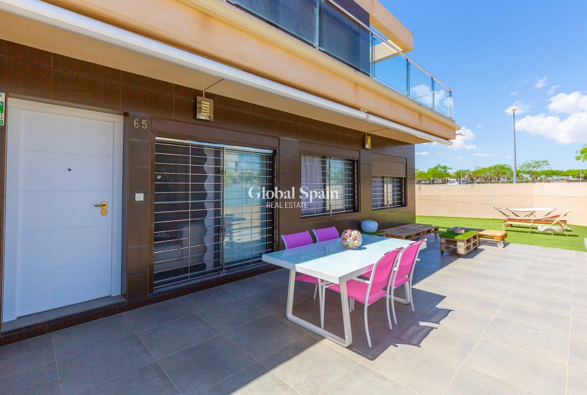 Wiederverkauf - WOHNUNG -
PILAR DE LA HORADADA - Costa Blanca
