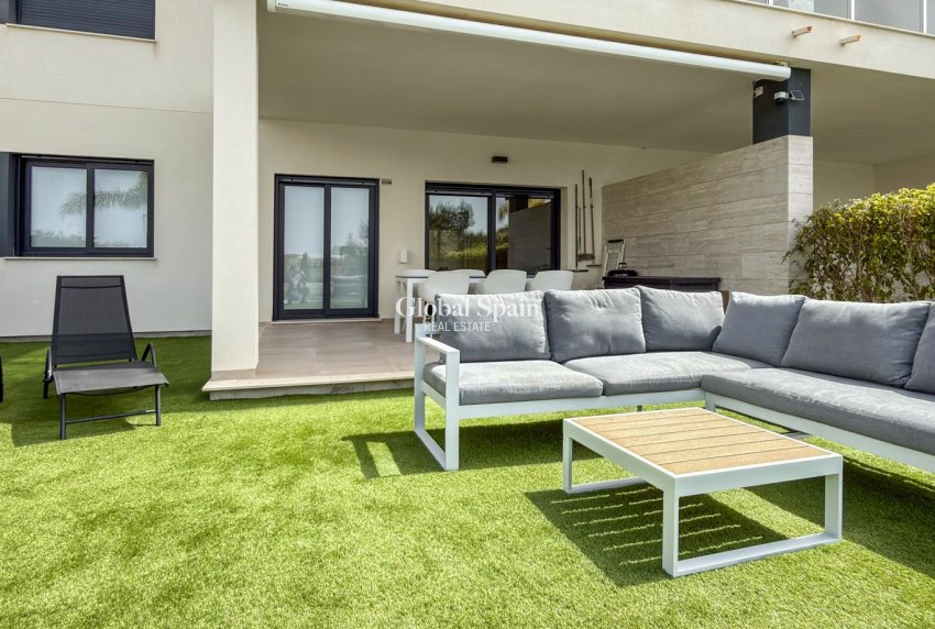 Wiederverkauf - WOHNUNG -
PILAR DE LA HORADADA - Lo Romero Golf