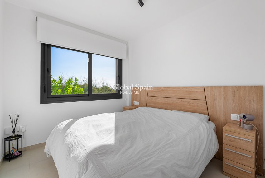 Wiederverkauf - WOHNUNG -
PILAR DE LA HORADADA - Lo Romero Golf