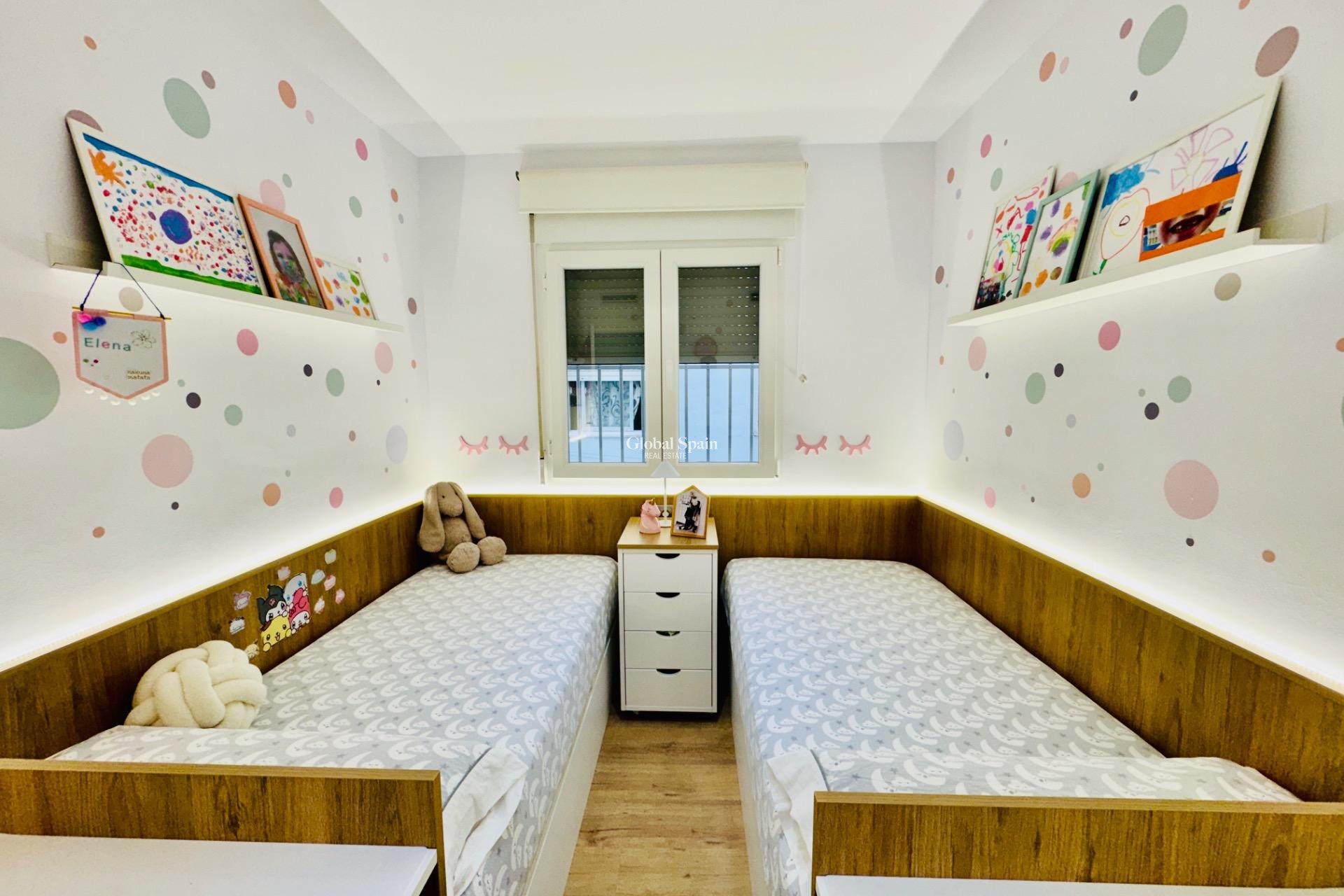 Wiederverkauf - WOHNUNG -
PILAR DE LA HORADADA - Zona Pueblo
