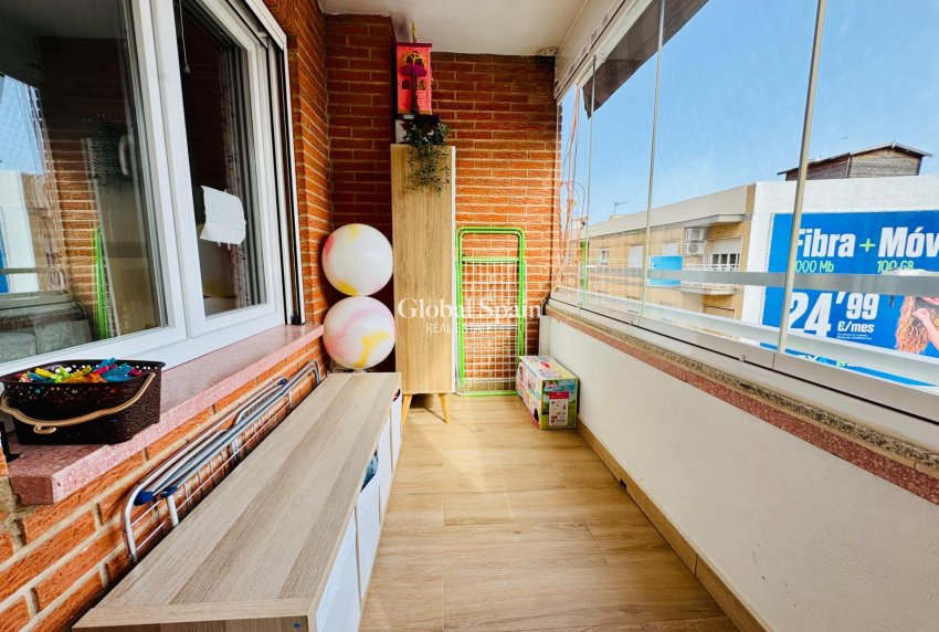 Wiederverkauf - WOHNUNG -
PILAR DE LA HORADADA - Zona Pueblo