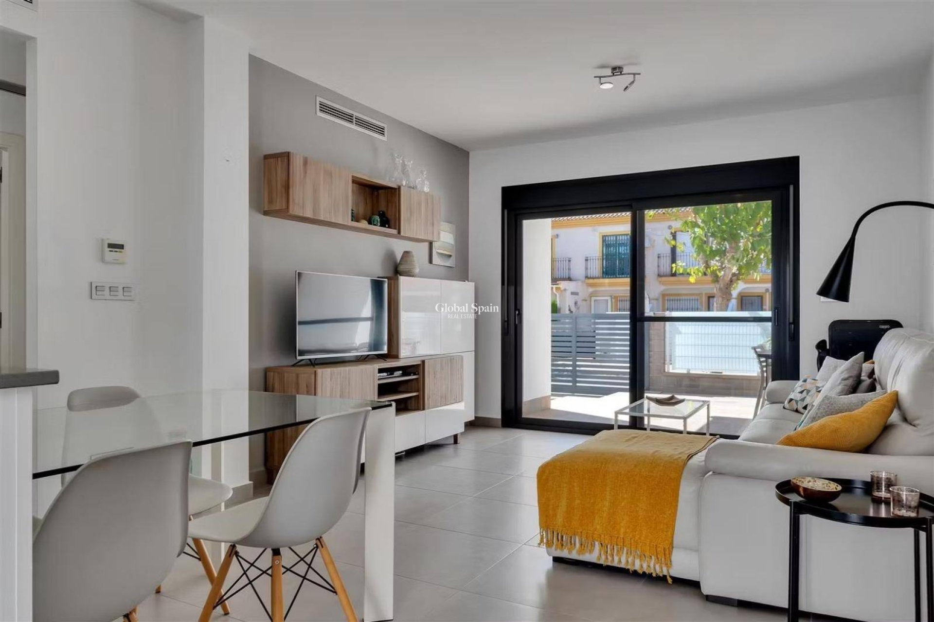 Wiederverkauf - WOHNUNG -
PILAR DE LA HORADADA - Zona Pueblo