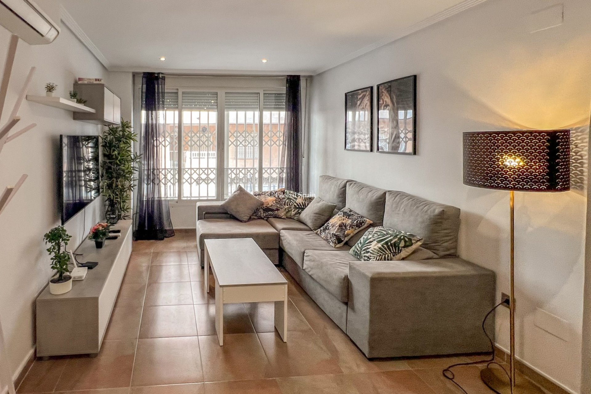 Wiederverkauf - WOHNUNG -
PLAYA DEL CURA  - Torrevieja