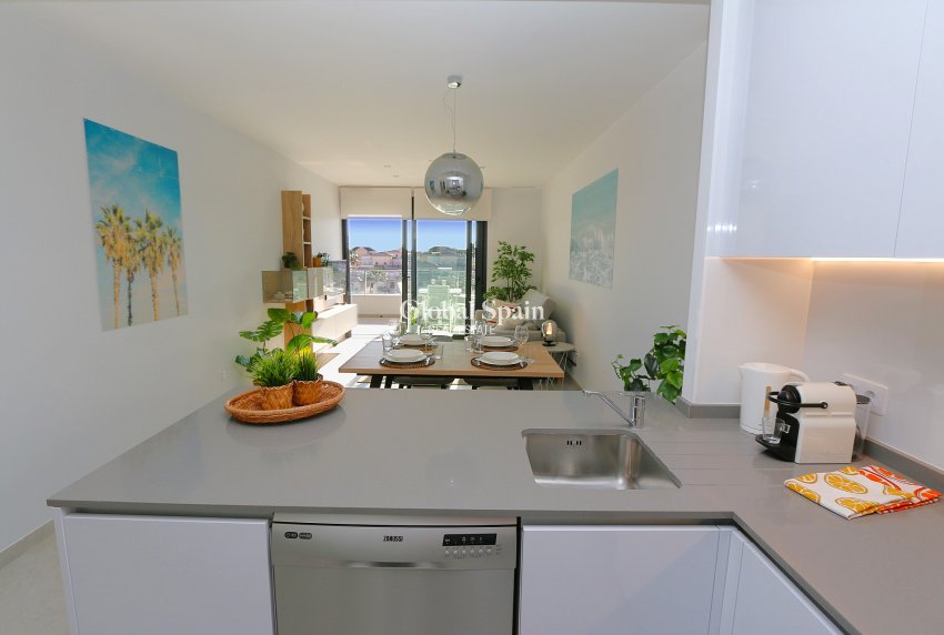 Wiederverkauf - WOHNUNG -
PLAYA FLAMENCA - Costa Blanca