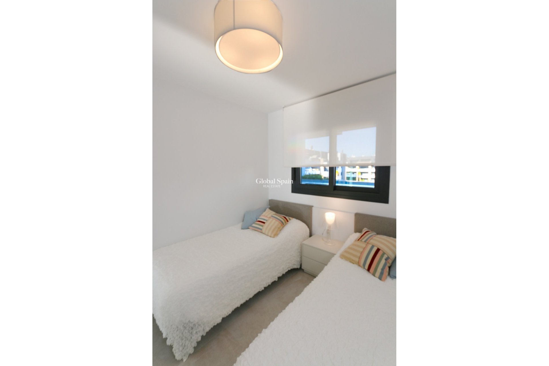 Wiederverkauf - WOHNUNG -
PLAYA FLAMENCA - Costa Blanca