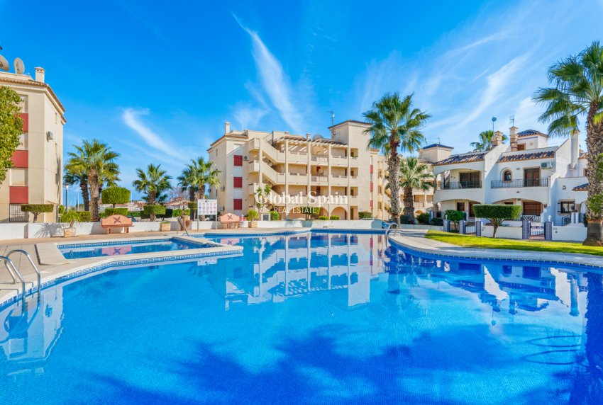 Wiederverkauf - WOHNUNG -
PLAYA FLAMENCA - Costa Blanca