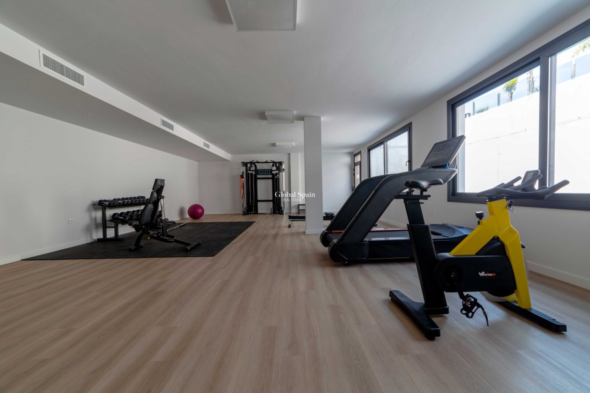 Wiederverkauf - WOHNUNG -
PLAYA FLAMENCA - Costa Blanca