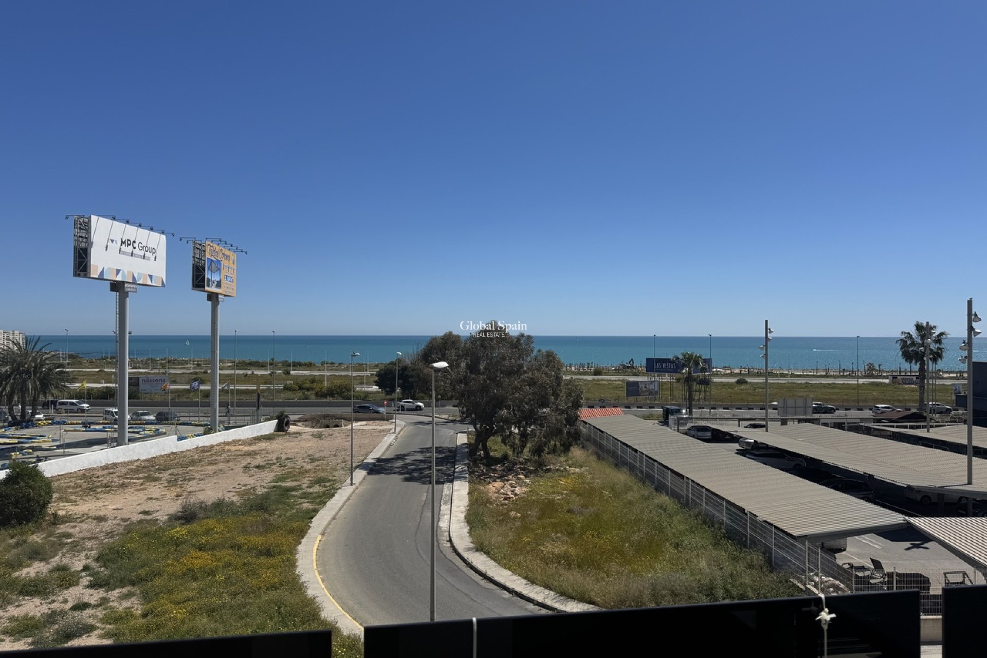 Wiederverkauf - WOHNUNG -
PLAYA FLAMENCA - Costa Blanca