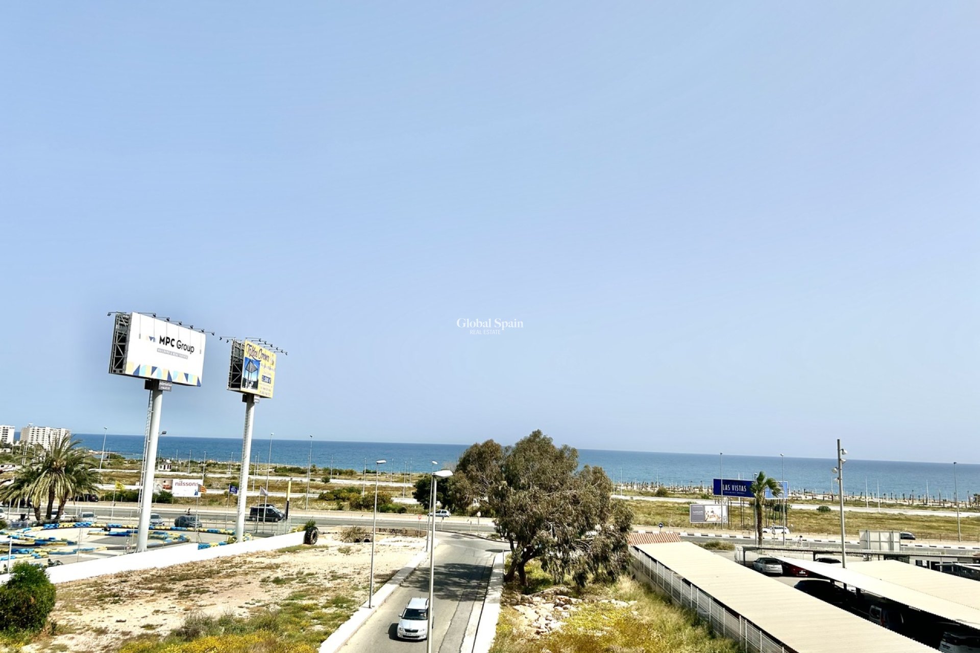 Wiederverkauf - WOHNUNG -
PLAYA FLAMENCA - Costa Blanca