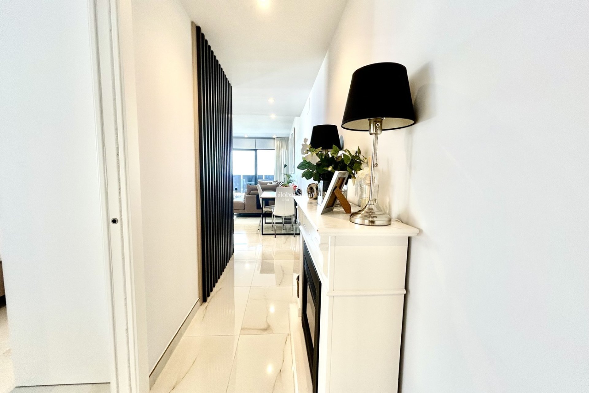 Wiederverkauf - WOHNUNG -
PLAYA FLAMENCA - Costa Blanca