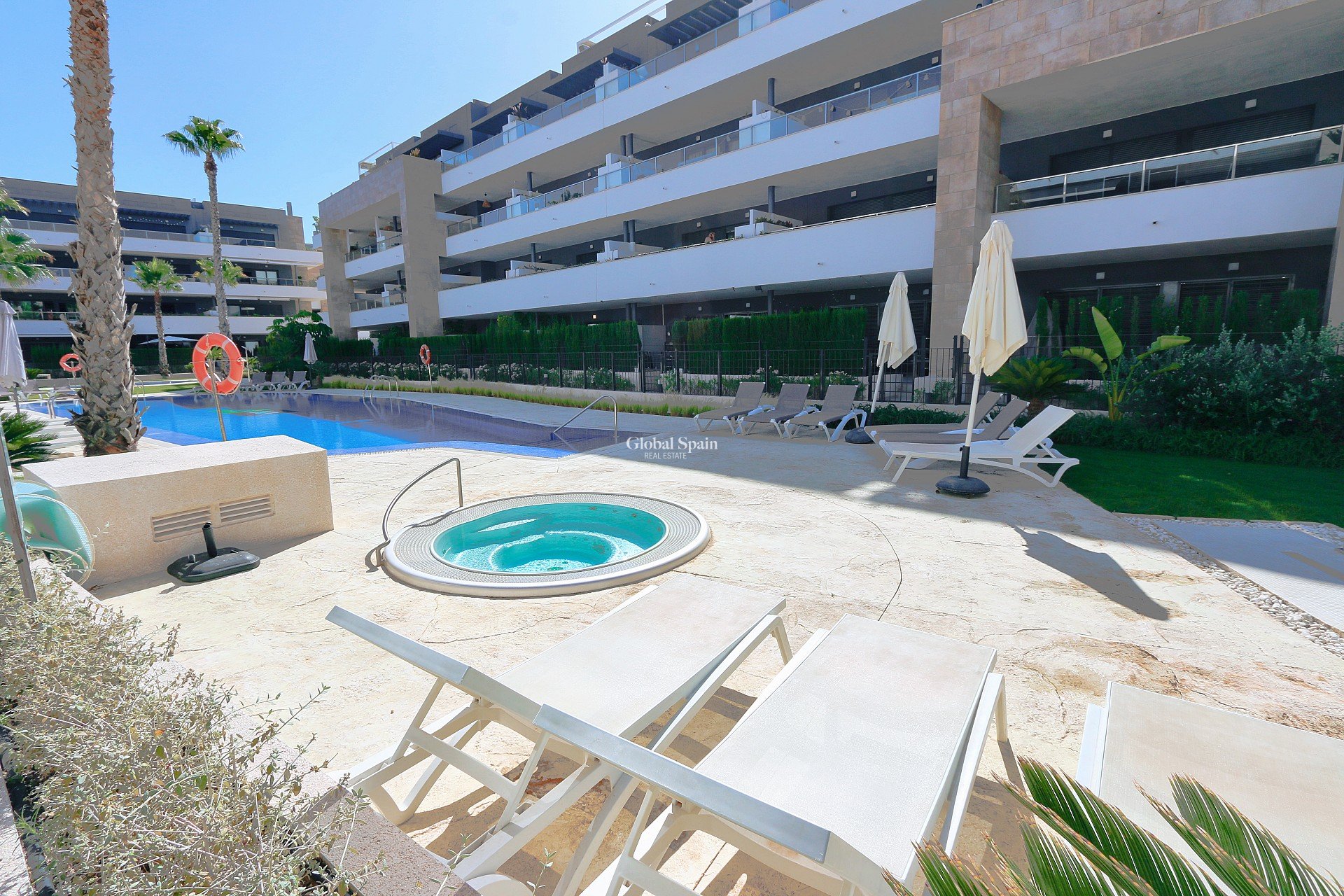 Wiederverkauf - WOHNUNG -
PLAYA FLAMENCA - Costa Blanca