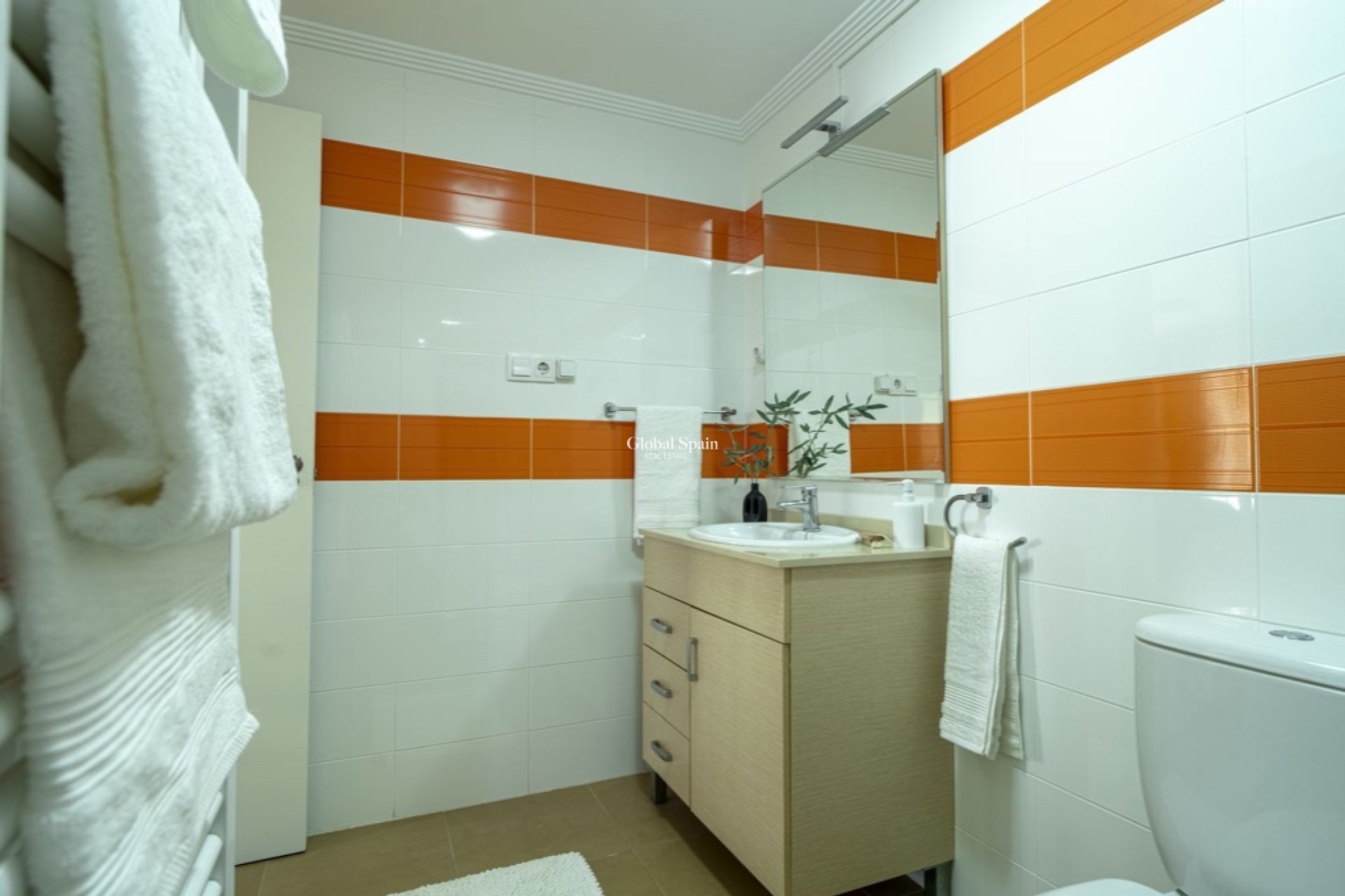 Wiederverkauf - Wohnung -
PLAYA FLAMENCA - Zeniamar