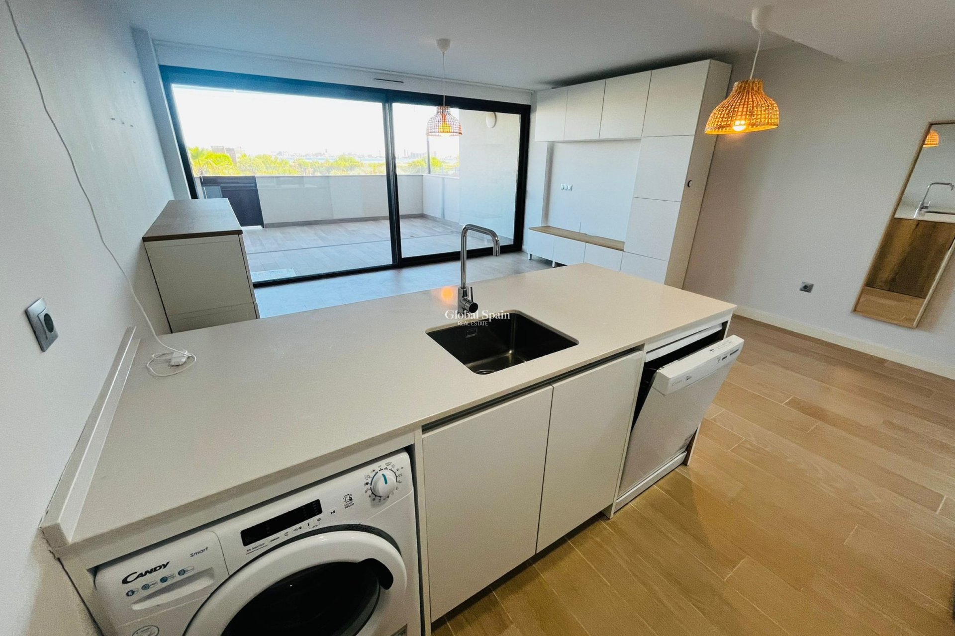 Wiederverkauf - WOHNUNG -
PLAYA HONDA - Costa Calida