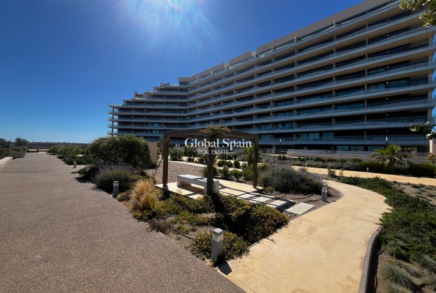 Wiederverkauf - WOHNUNG -
PLAYA HONDA - Costa Calida