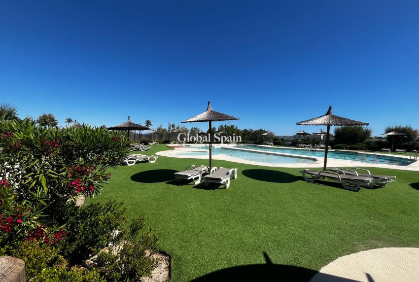 Wiederverkauf - WOHNUNG -
PLAYA HONDA - Costa Calida