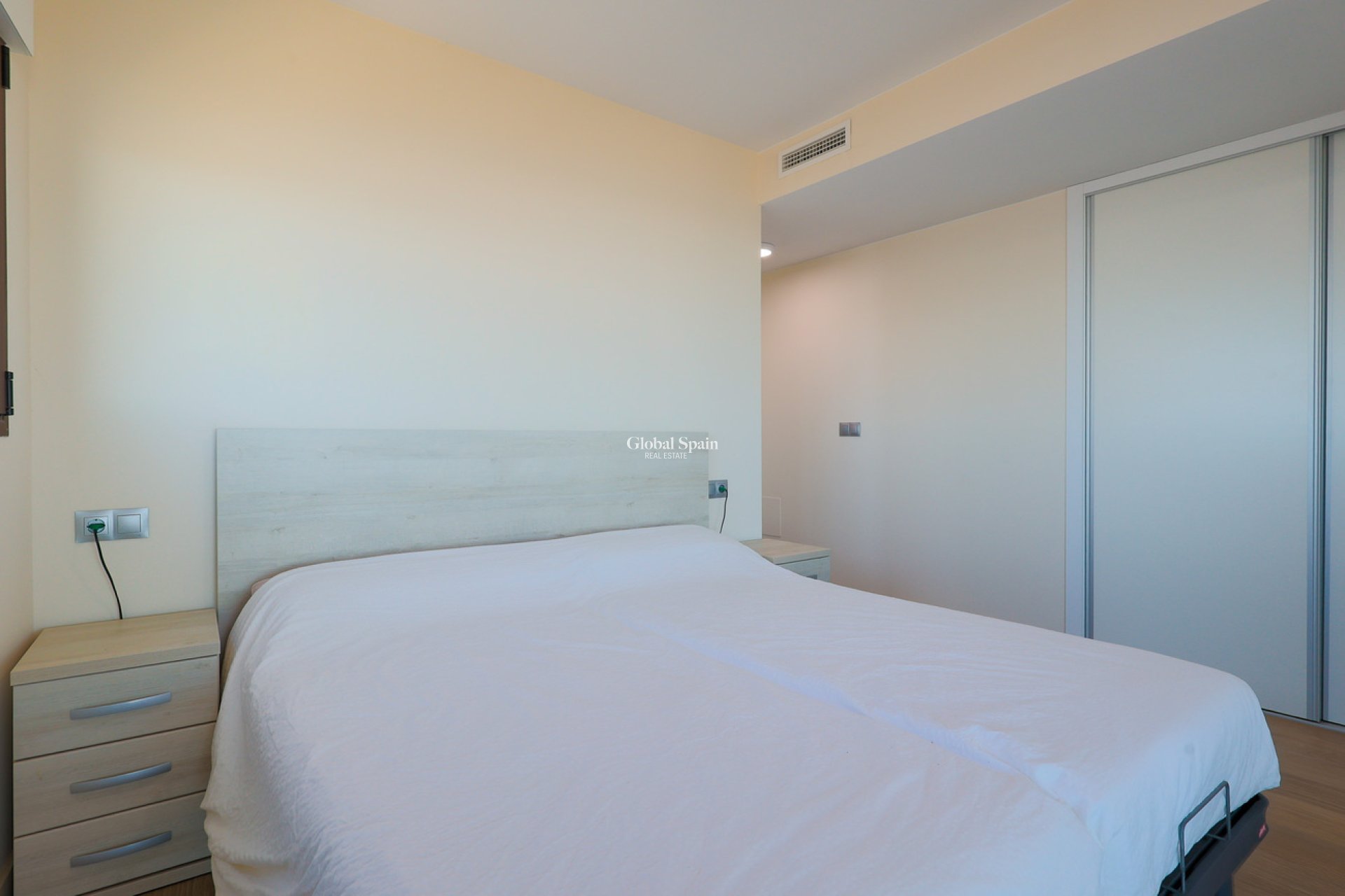 Wiederverkauf - WOHNUNG -
PLAYA HONDA - Costa Calida