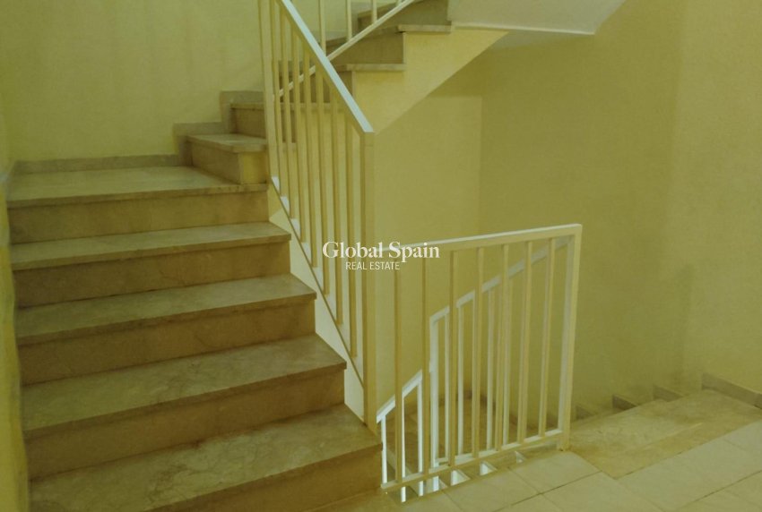 Wiederverkauf - WOHNUNG -
PUERTO DE MAZARRÓN - Bolnuevo