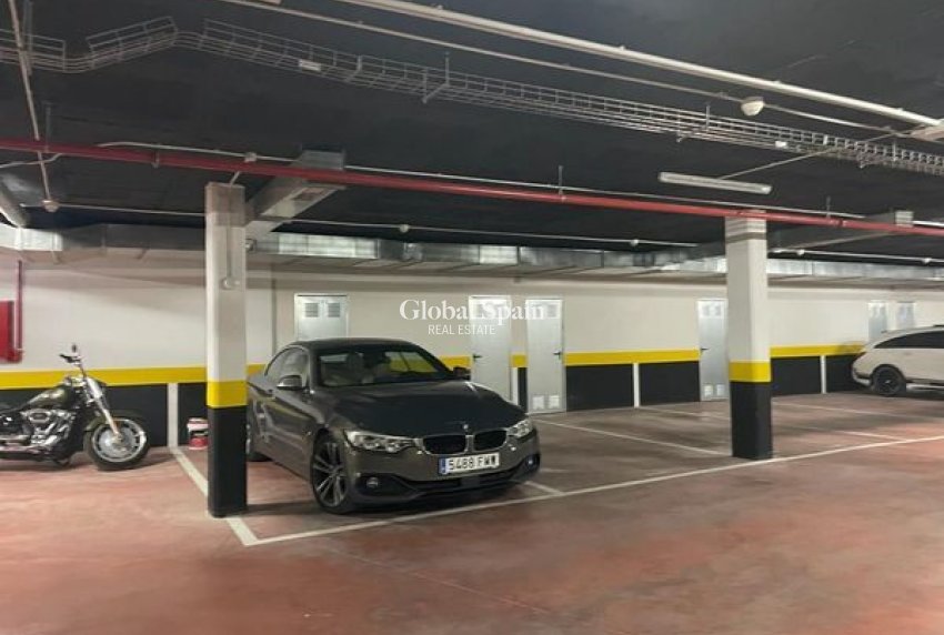 Wiederverkauf - WOHNUNG -
PUNTA PRIMA - Costa Blanca