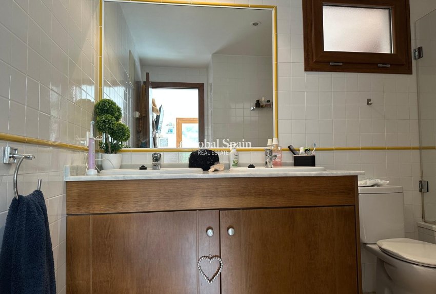 Wiederverkauf - WOHNUNG -
PUNTA PRIMA - Costa Blanca