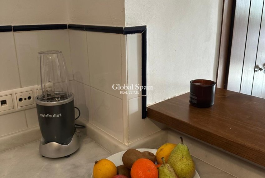 Wiederverkauf - WOHNUNG -
PUNTA PRIMA - Costa Blanca