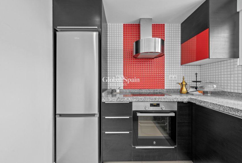 Wiederverkauf - WOHNUNG -
PUNTA PRIMA - Costa Blanca