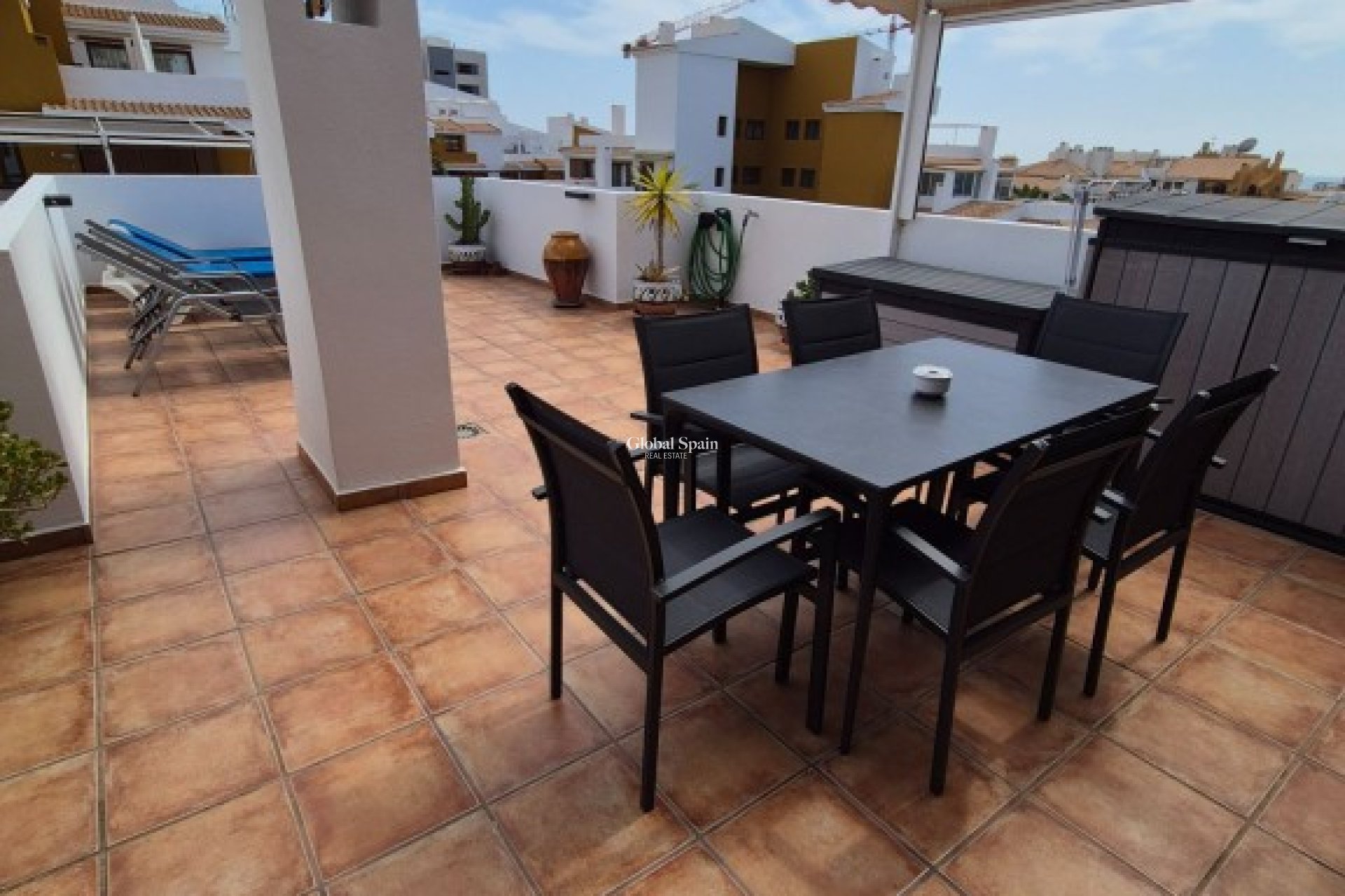 Wiederverkauf - WOHNUNG -
PUNTA PRIMA - Costa Blanca