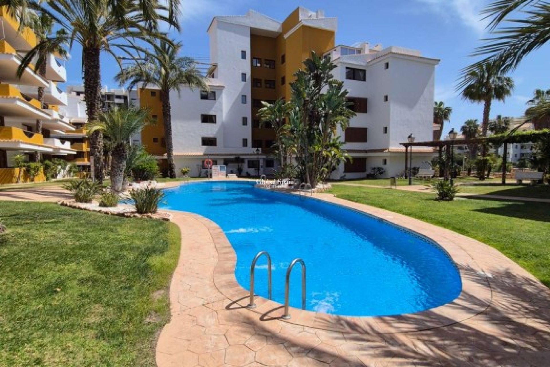 Wiederverkauf - WOHNUNG -
PUNTA PRIMA - Costa Blanca