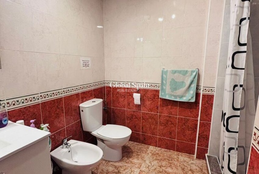 Wiederverkauf - WOHNUNG -
PUNTA PRIMA - Costa Blanca