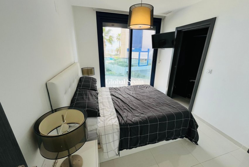 Wiederverkauf - WOHNUNG -
PUNTA PRIMA - Costa Blanca