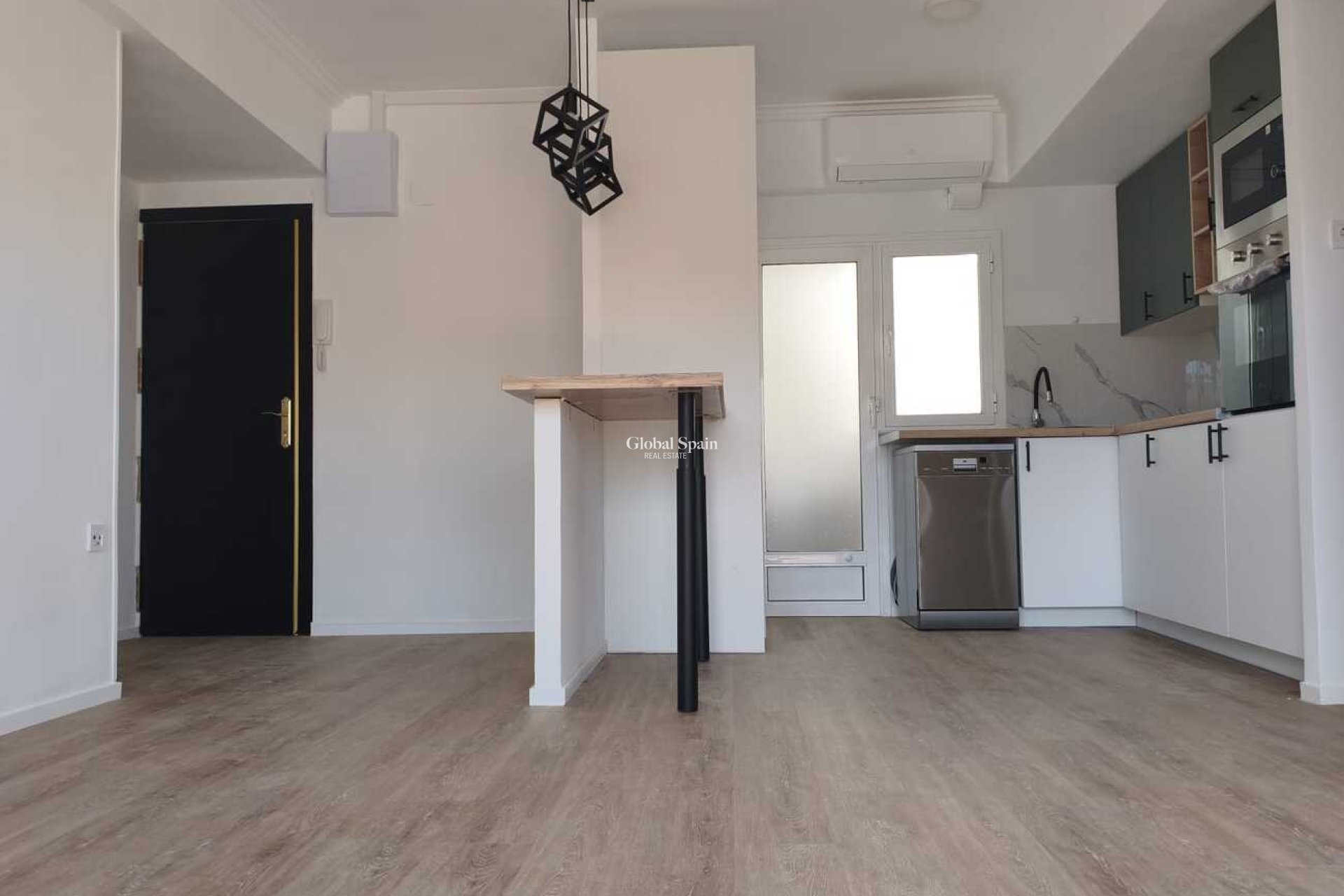 Wiederverkauf - WOHNUNG -
PUNTA PRIMA - Costa Blanca