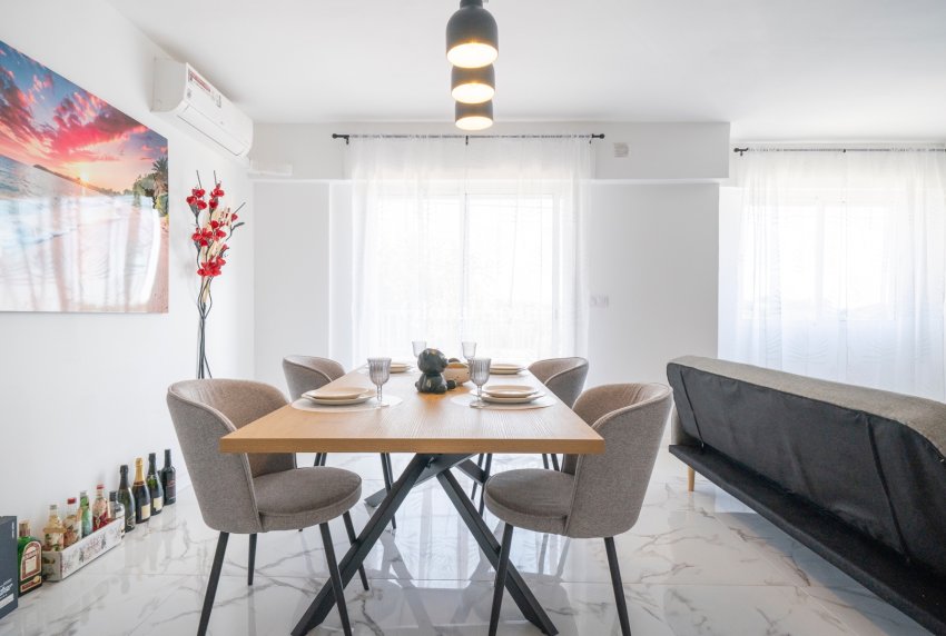Wiederverkauf - WOHNUNG -
PUNTA PRIMA