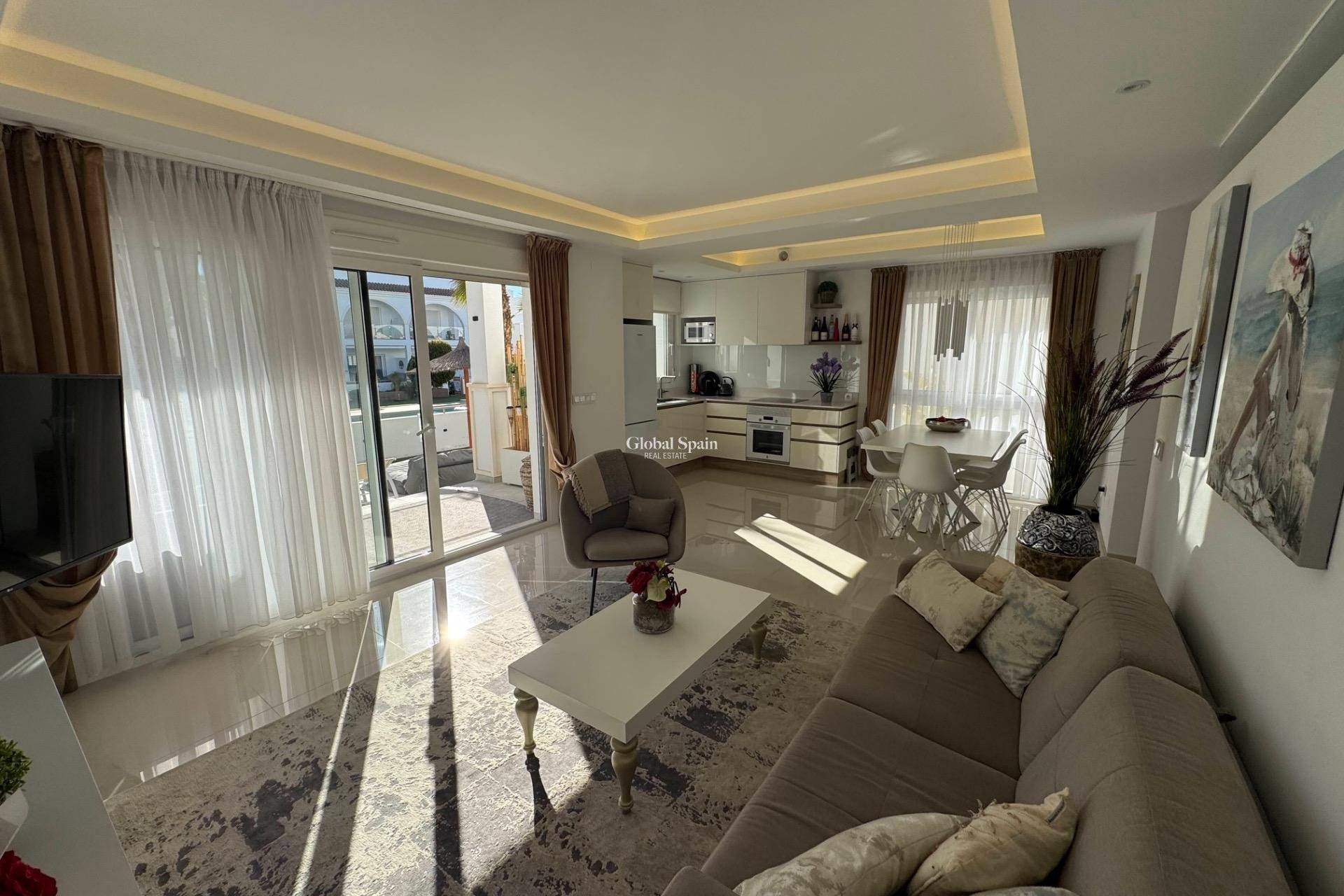 Wiederverkauf - WOHNUNG -
ROJALES - Cuidad Quesada