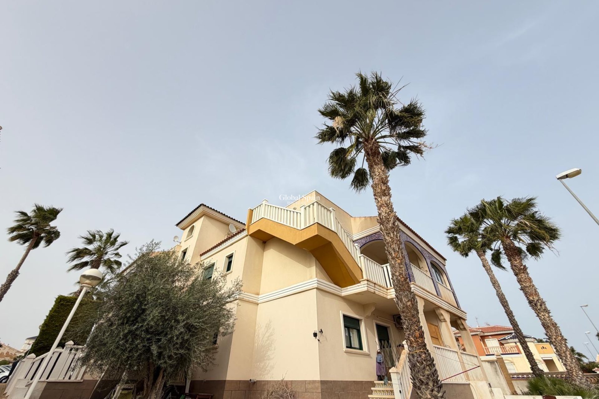 Wiederverkauf - WOHNUNG -
ROJALES - Doña Pepa