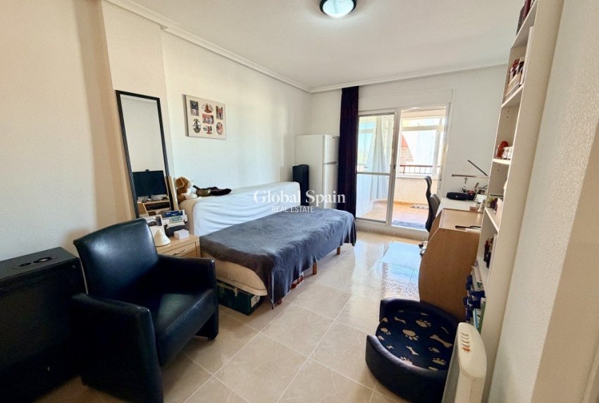 Wiederverkauf - WOHNUNG -
SAN FULGENCIO - Costa Blanca