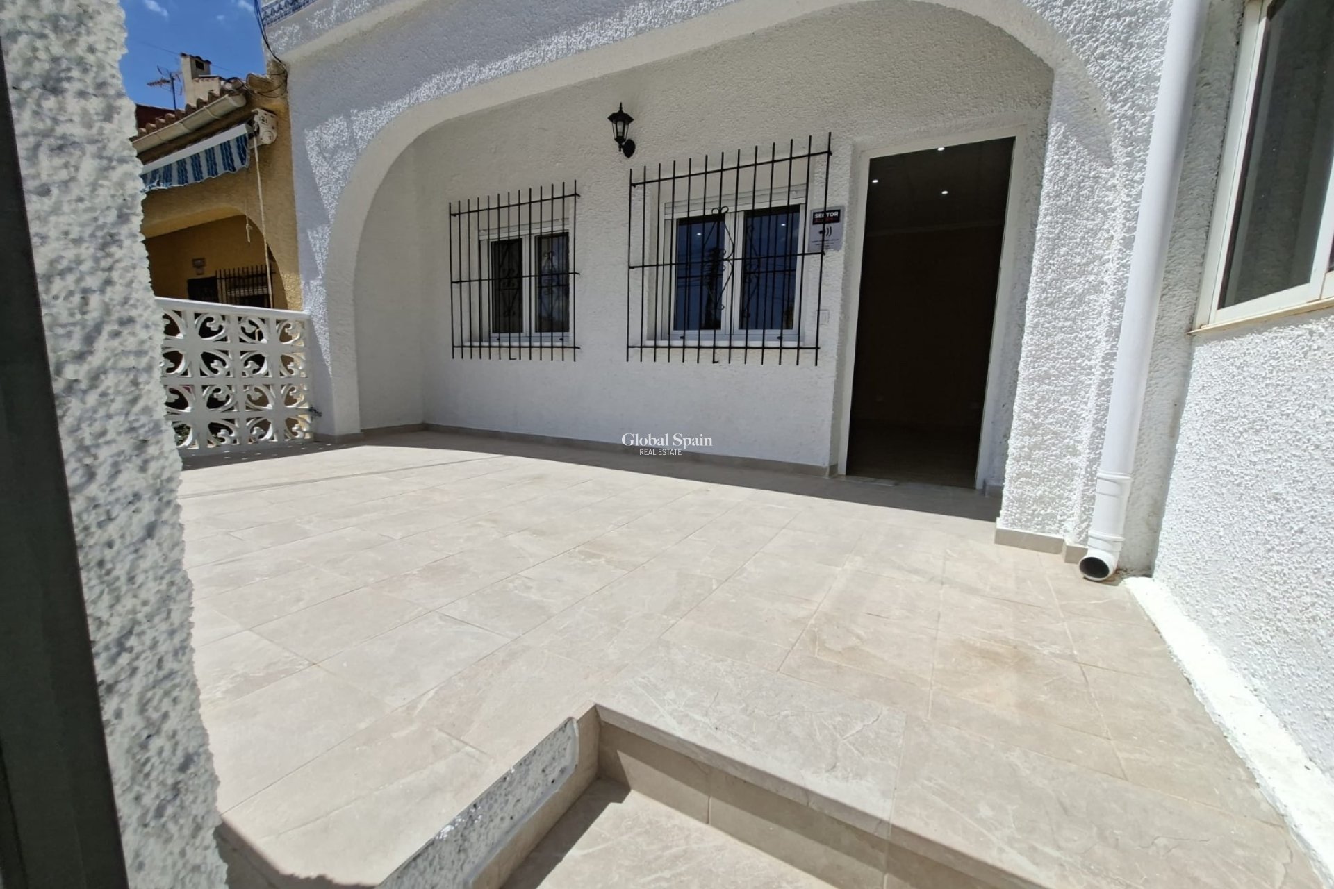 Wiederverkauf - WOHNUNG -
SAN FULGENCIO - Costa Blanca