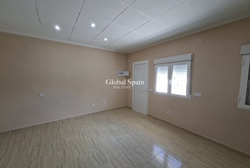 Wiederverkauf - WOHNUNG -
SAN FULGENCIO - Costa Blanca