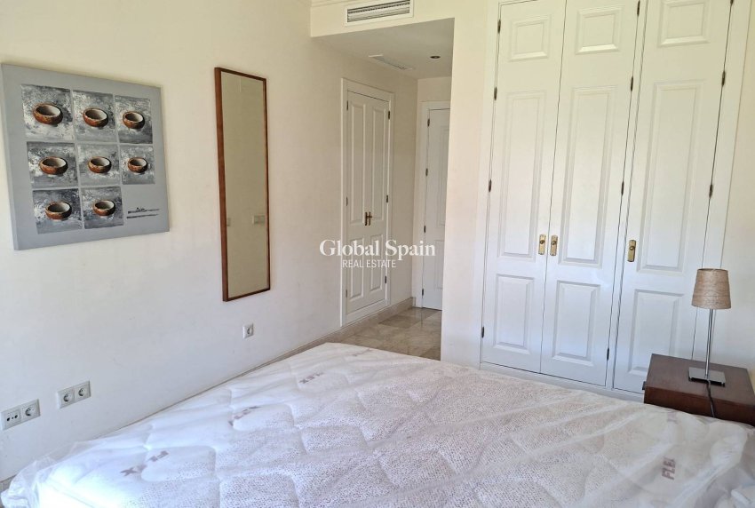 Wiederverkauf - WOHNUNG -
SAN JAVIER - Roda